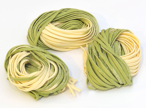 Tagliolini Paglia e Fieno